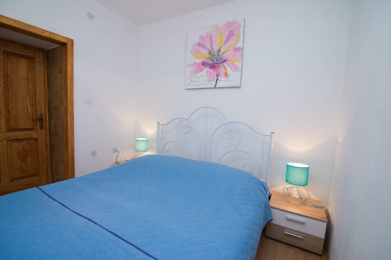 Andjelka B4-Blue Apartment Mali Lošinj Exterior foto